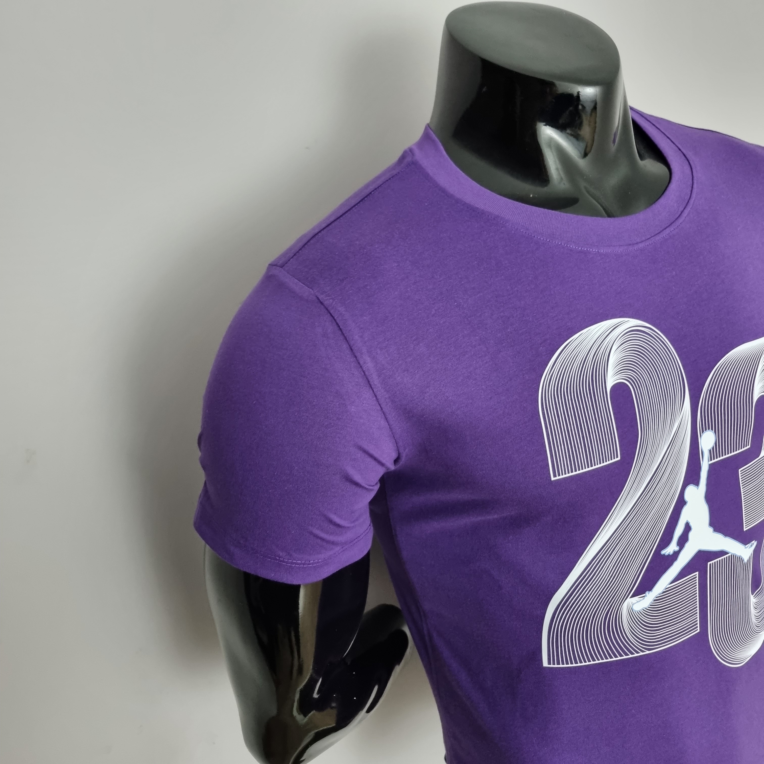LeBron James Casual T-shirt Purple