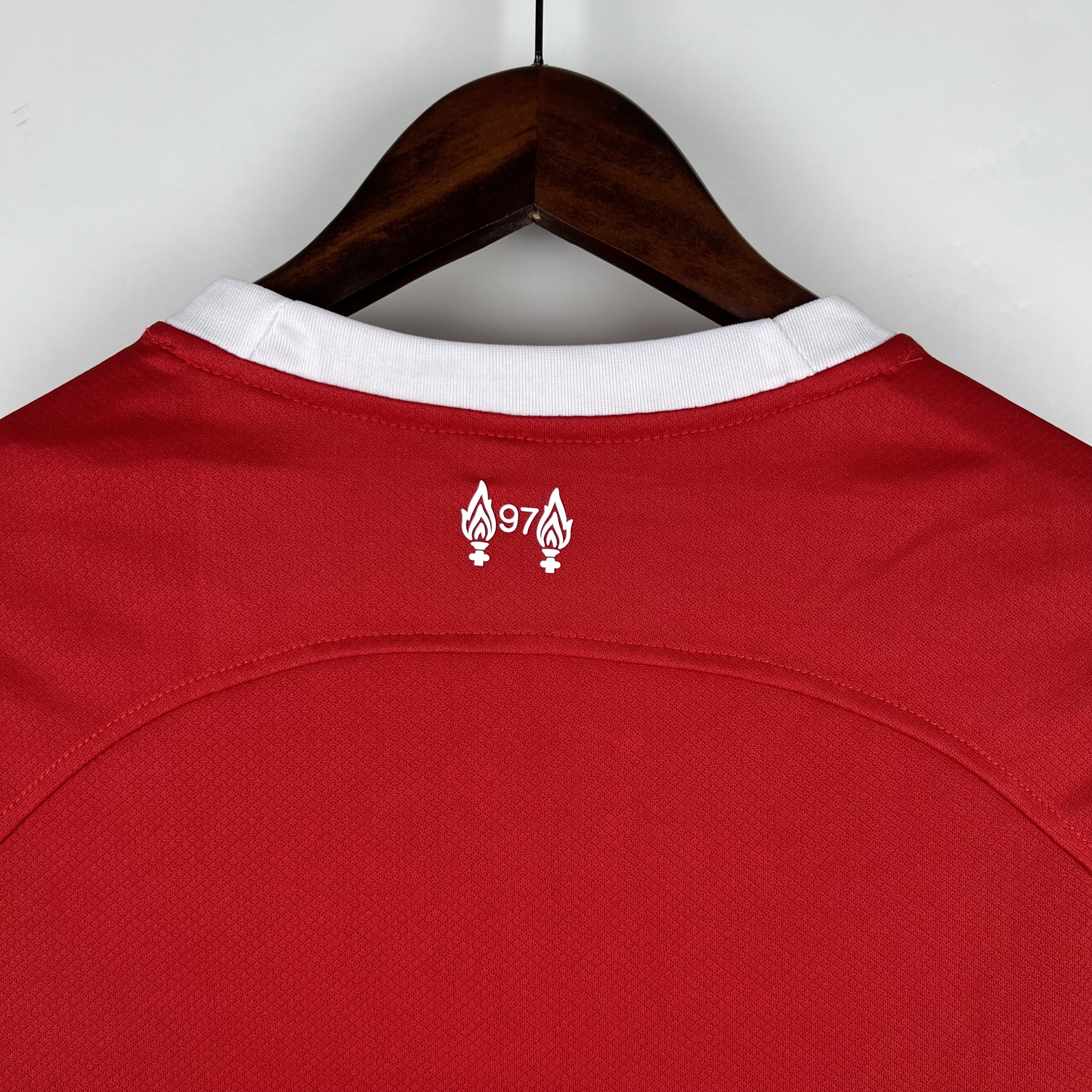 Liverpool Home Women Jersey 23/24