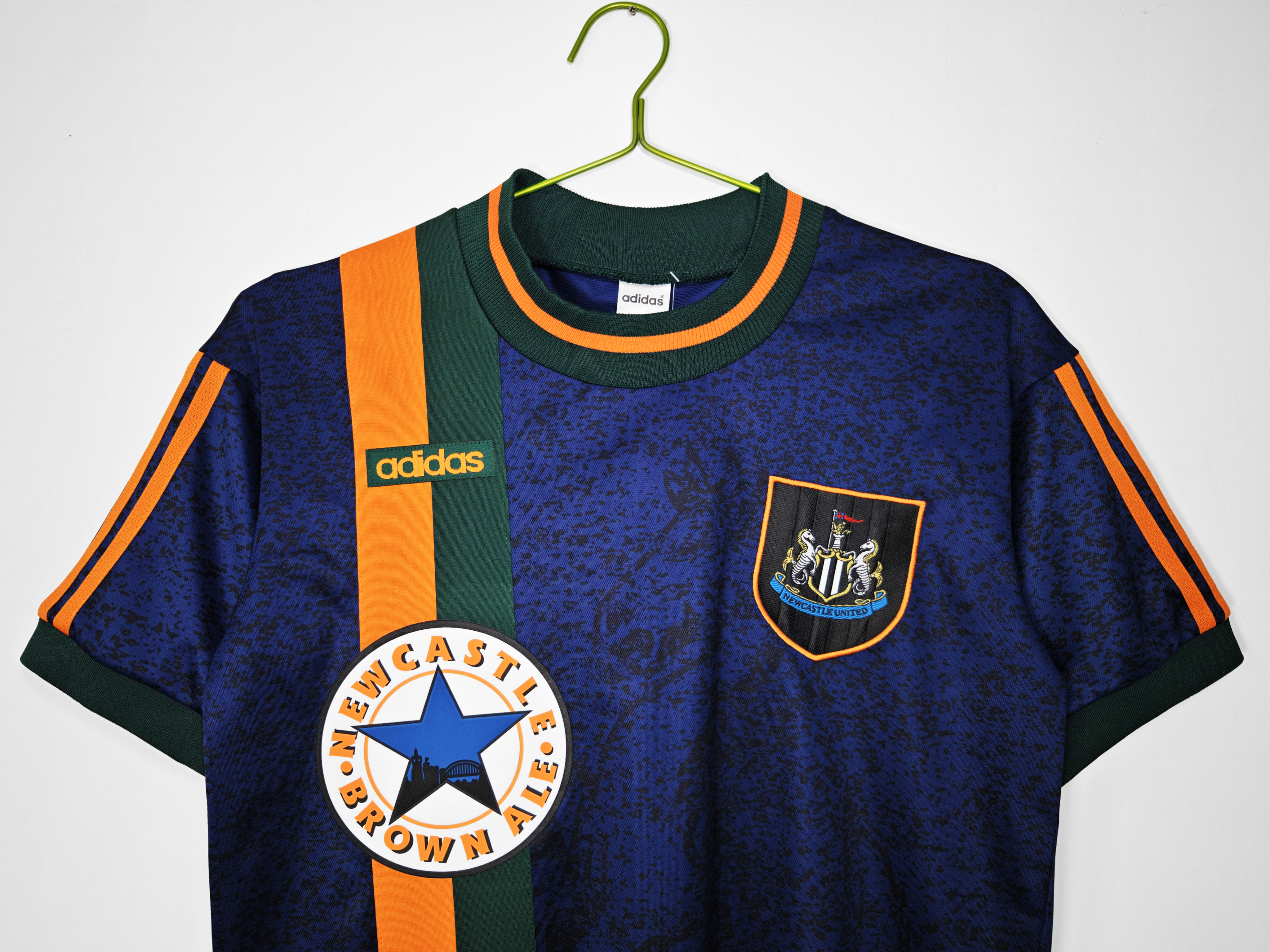 Newcastle United Away Retro Jersey 1997/98