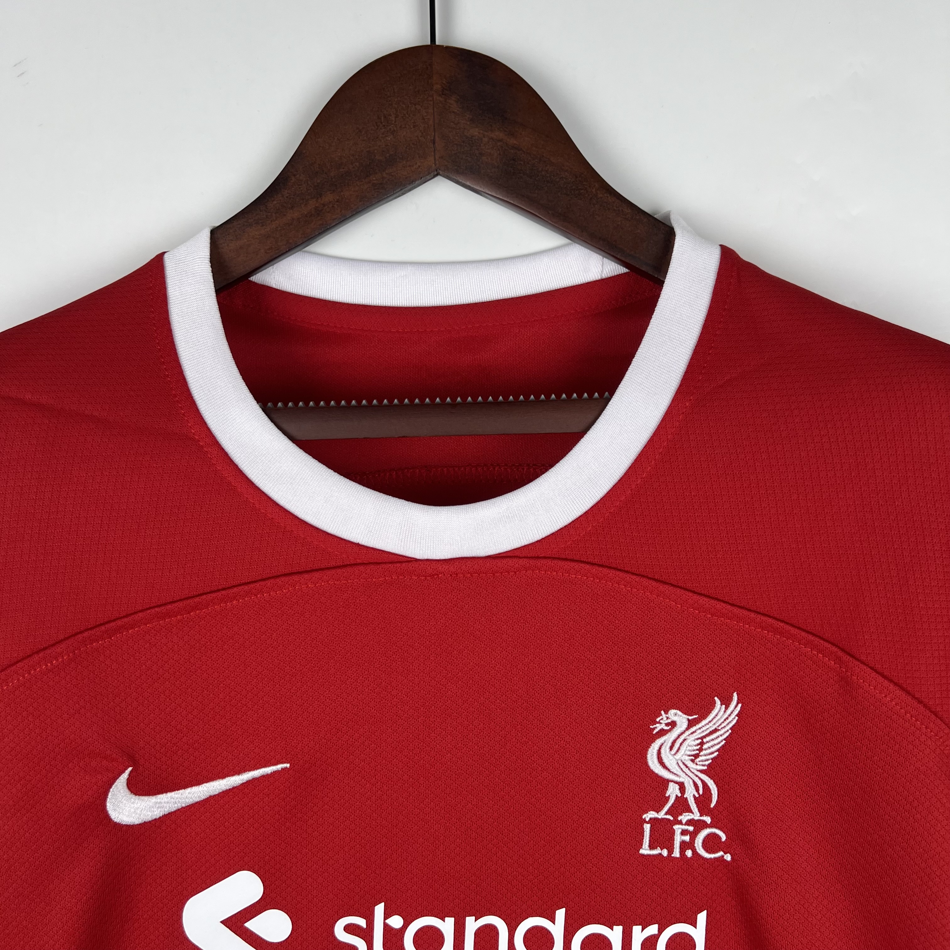 Liverpool Home Women Jersey 23/24