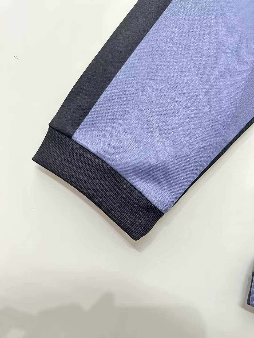 Real Madrid Third Long Sleeve Retro Jersey 2016/17