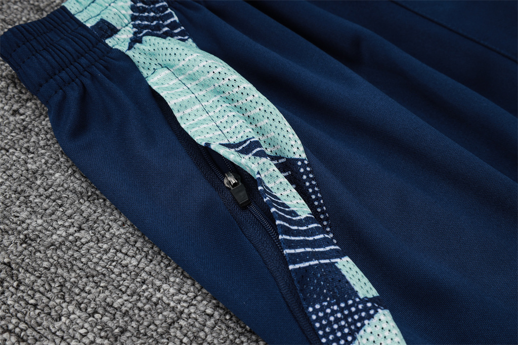 Manchester United Training Jersey 24/25