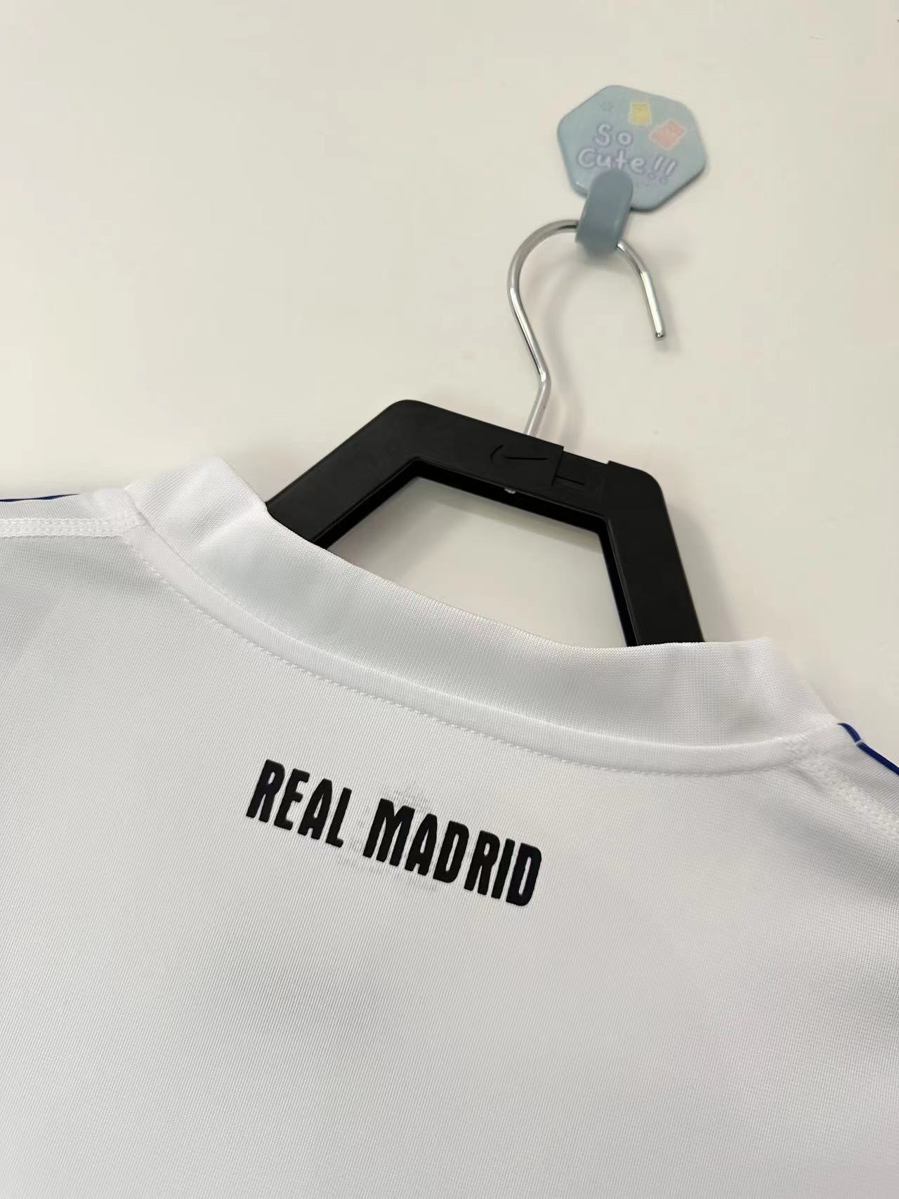 Real Madrid Home Retro Jersey 2010/11