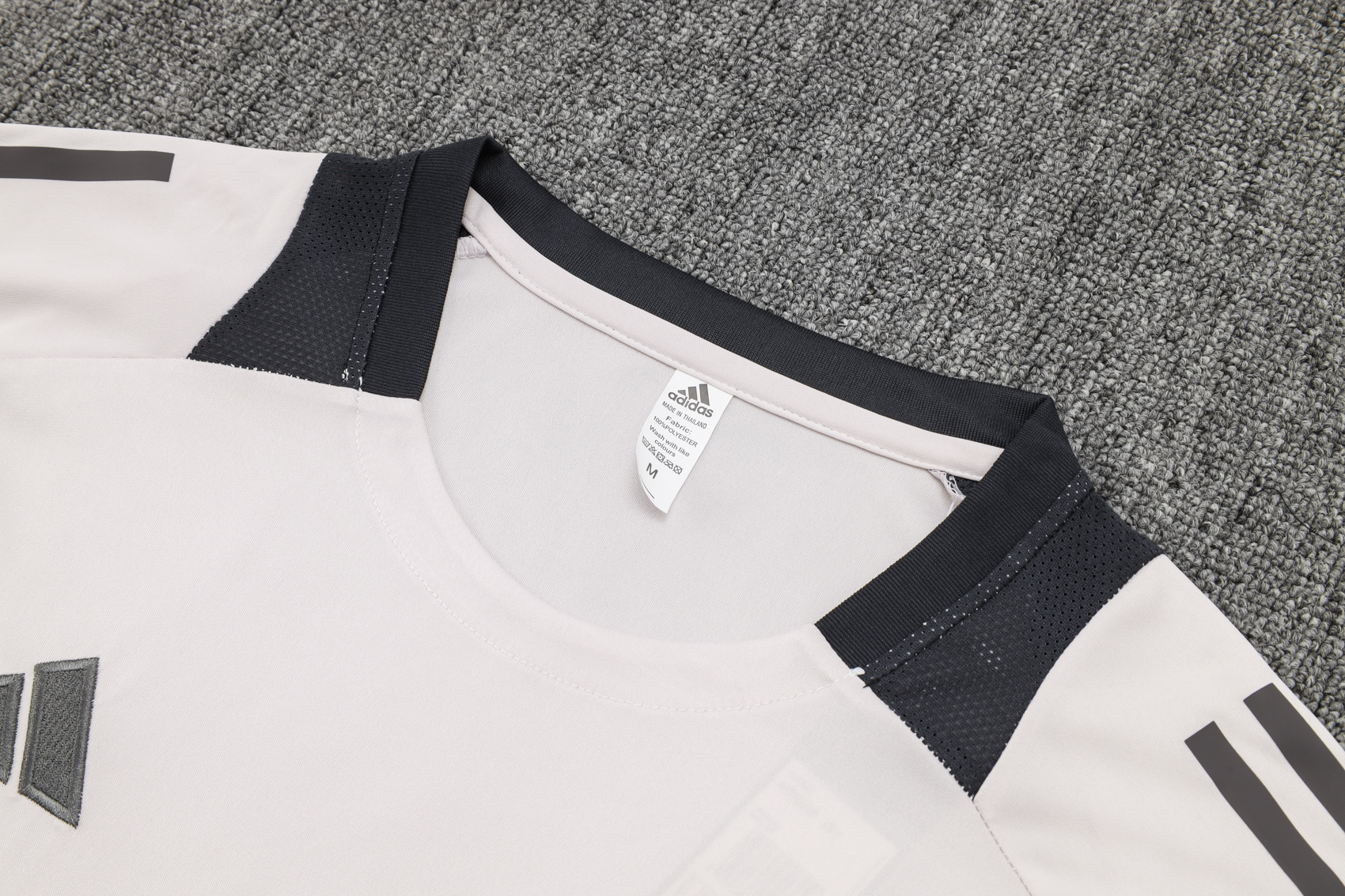 Real Madrid Training Short sleeve Jersey 24/25