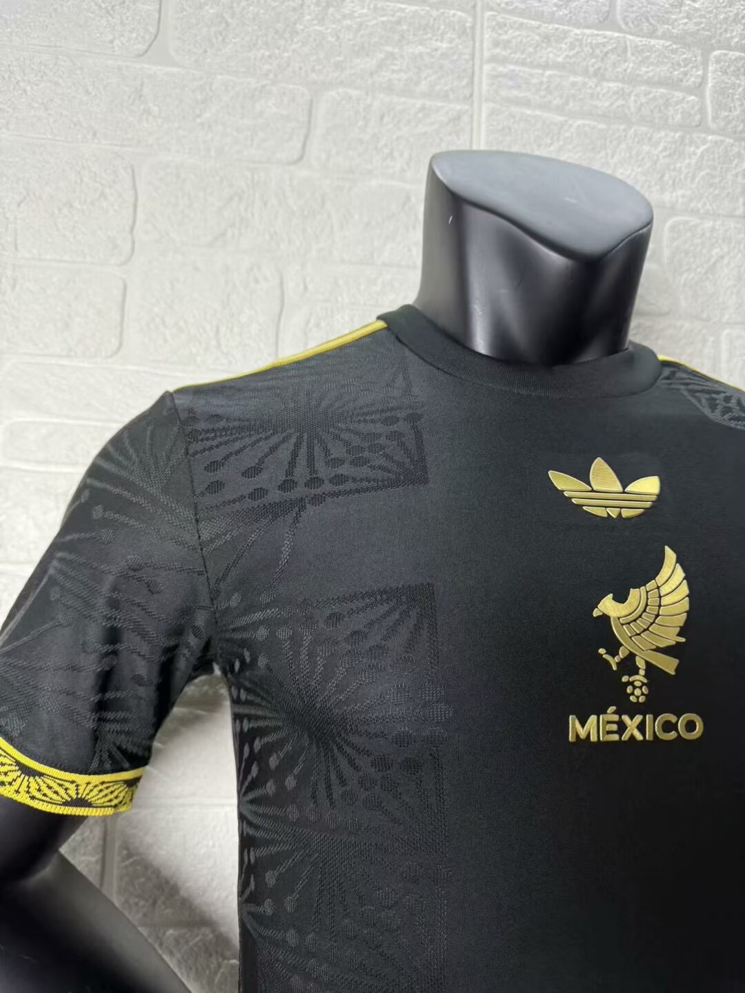 Mexico Gold Man Player Jersey 25/26