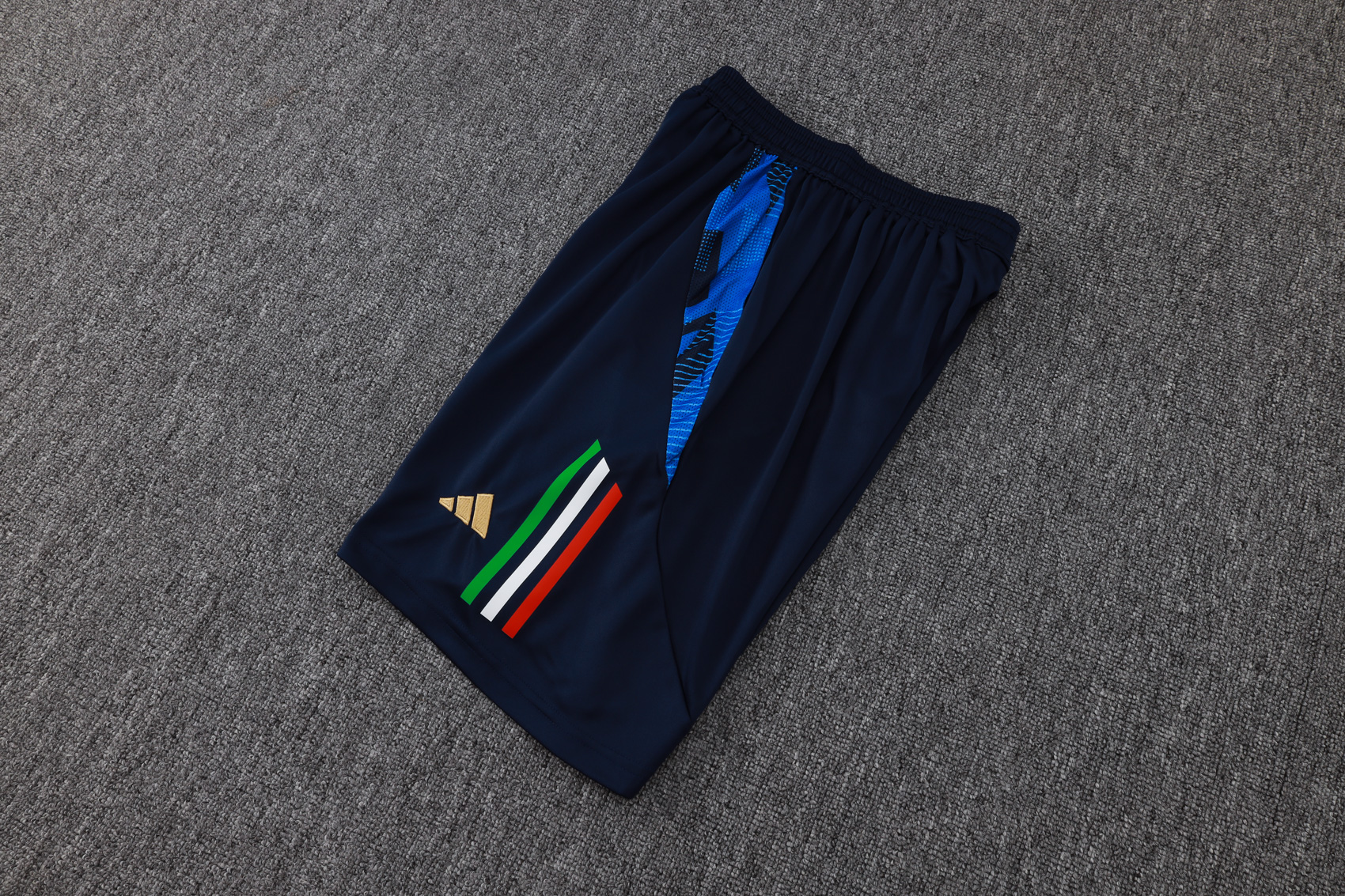 Italy Training Jersey 24/25
