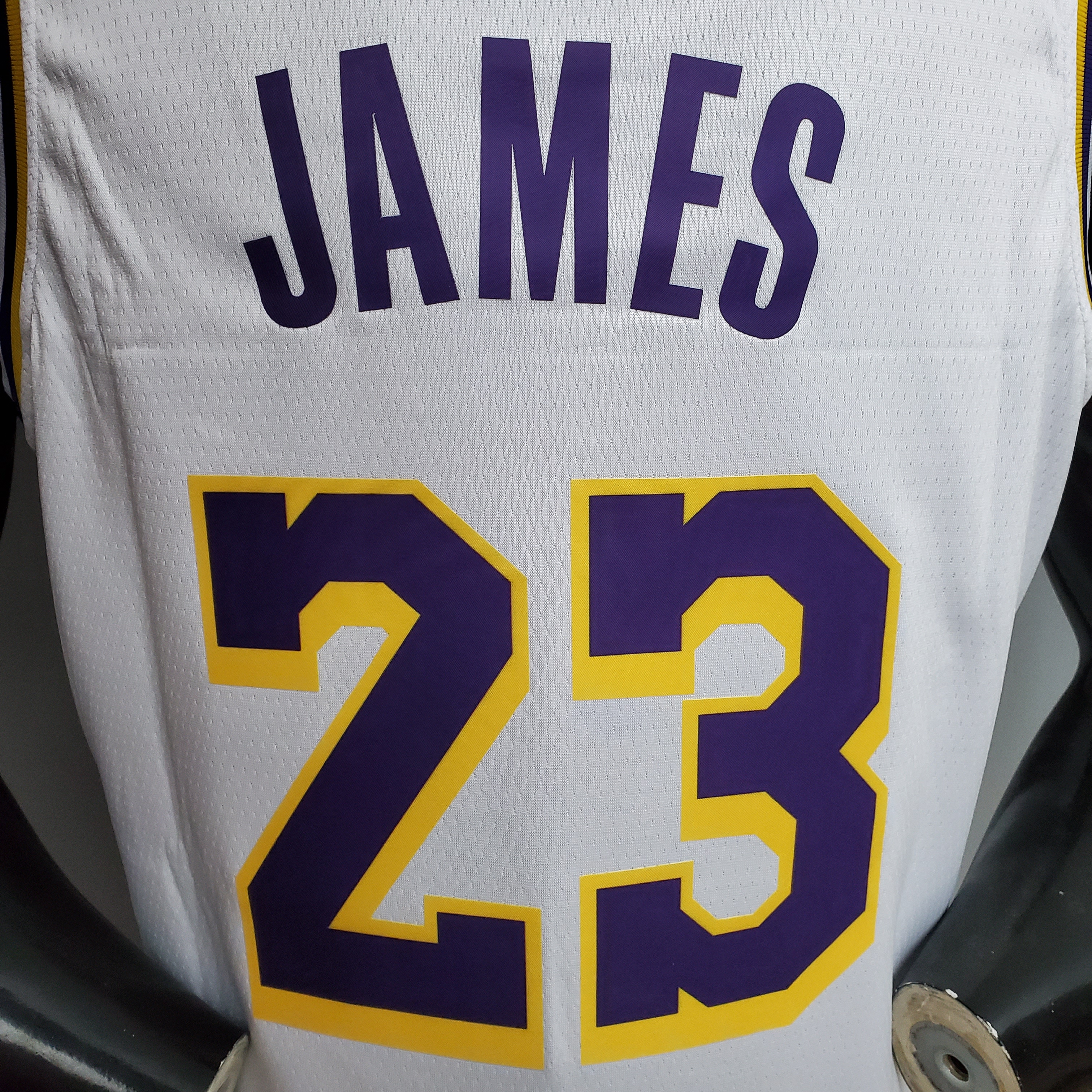 LeBron James Los Angeles Lakers 2020/21 Swingman Jersey White