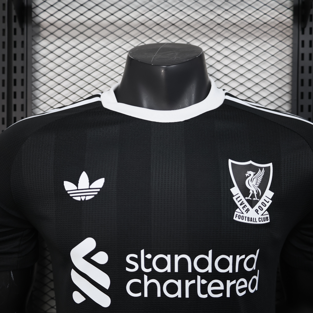 25-26 Liverpool Black Special Player Edition Football Shirt