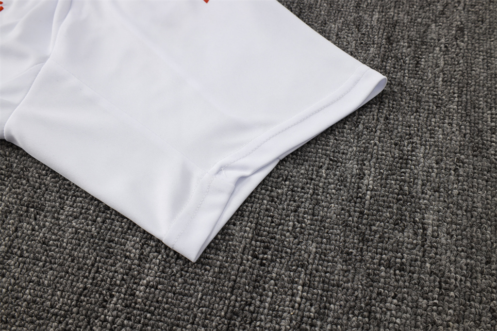 Internacional  Training Short sleeve Suit 24/25