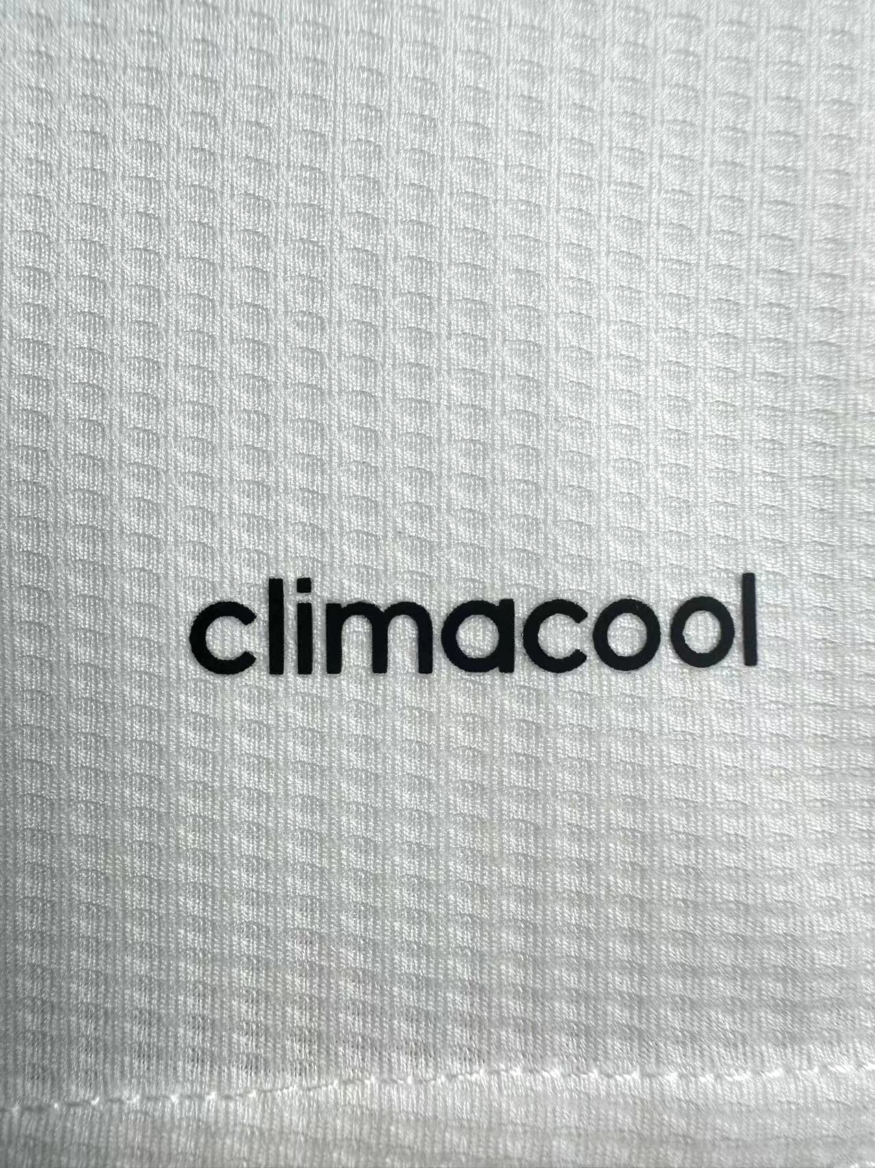 Real Madrid Home Retro Jersey 2015/16