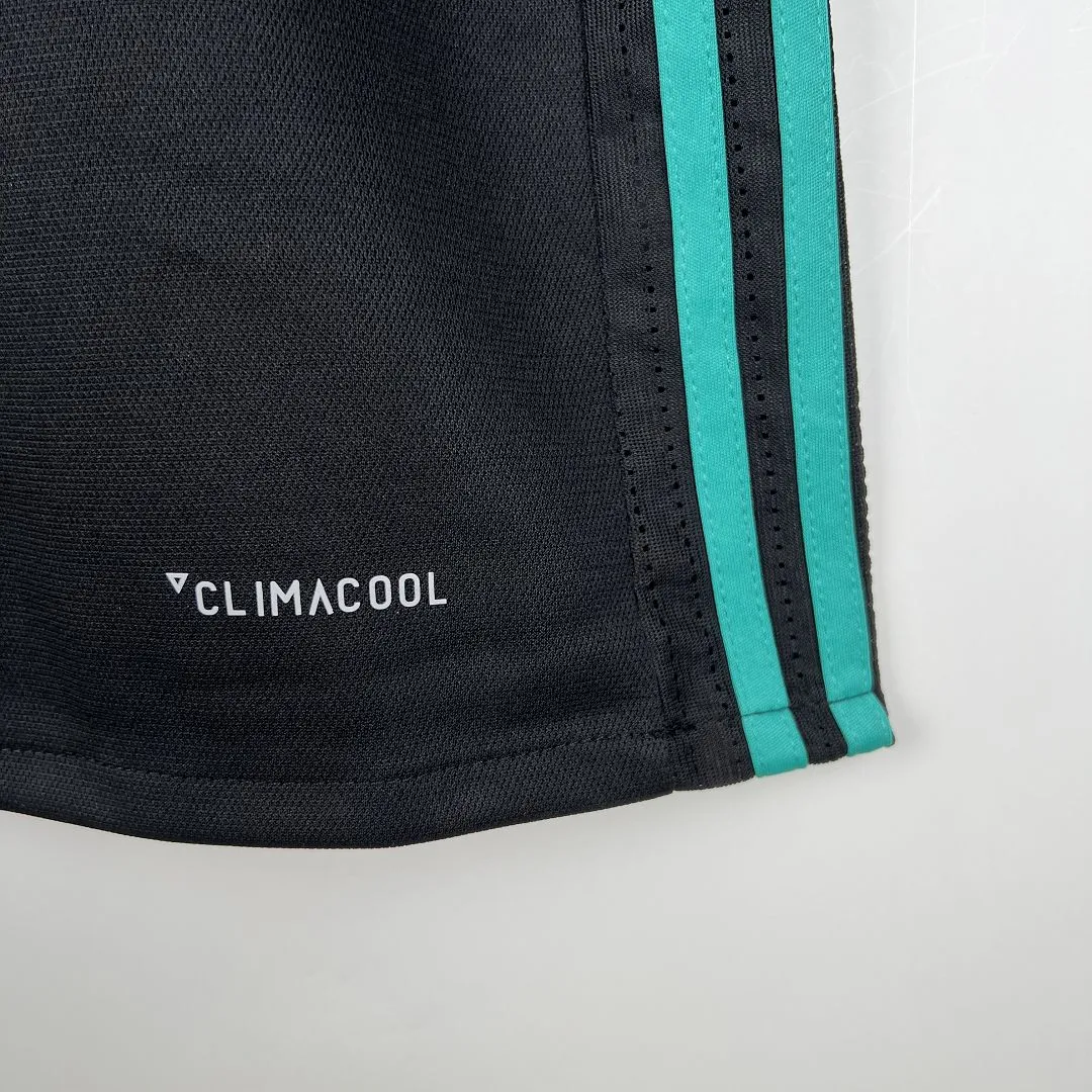 2017/18 Real Madrid Retro Away Jersey