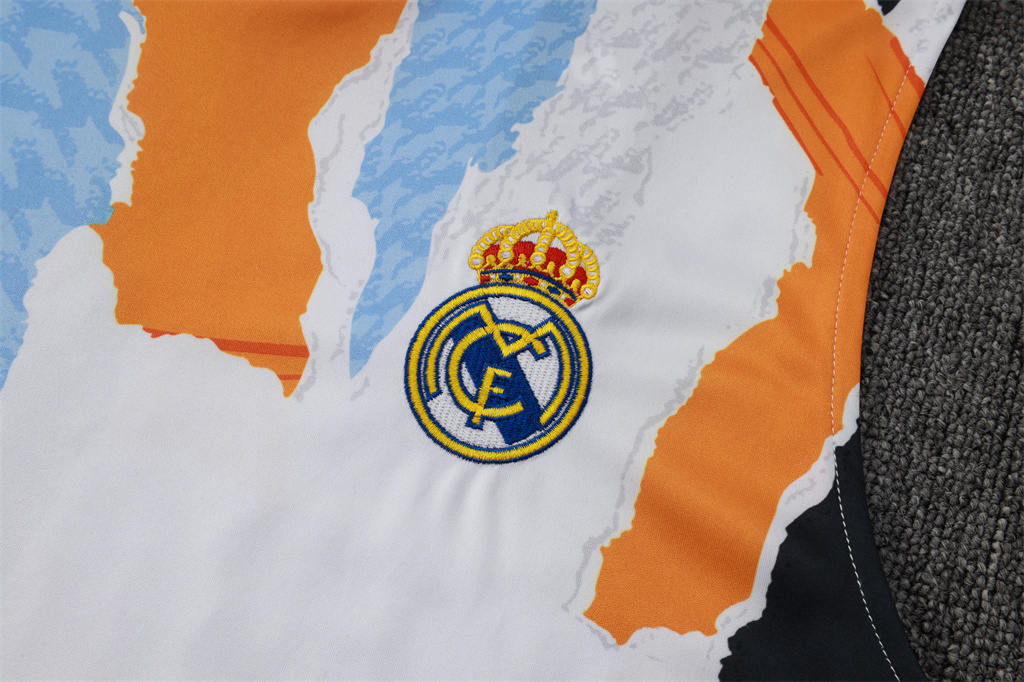 Real Madrid Training Jersey 24/25