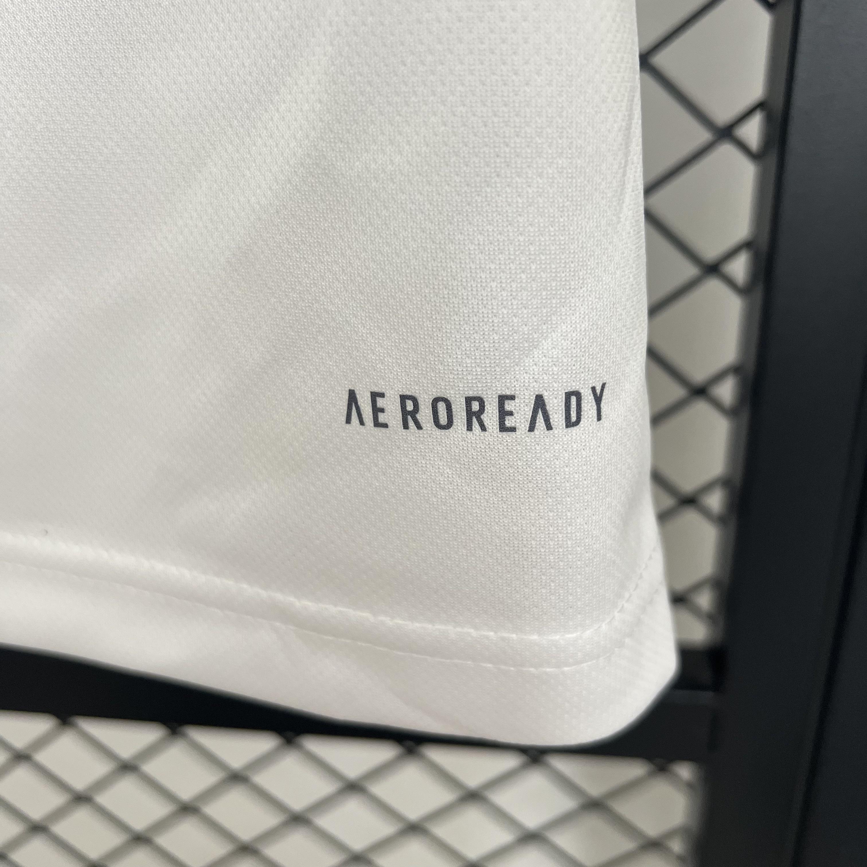 Leeds United Home Man Jersey 25/26