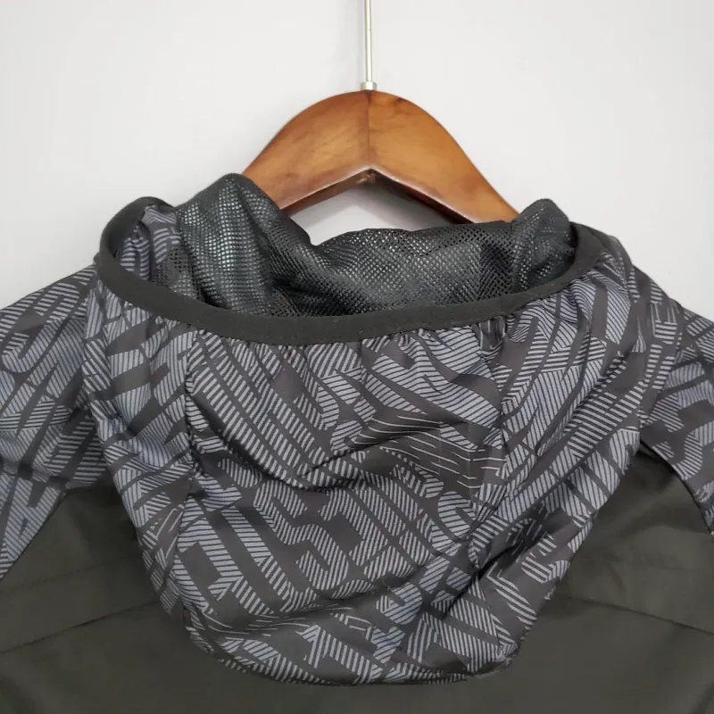 Manchester City Jersey Windbreaker Black  2021/2022