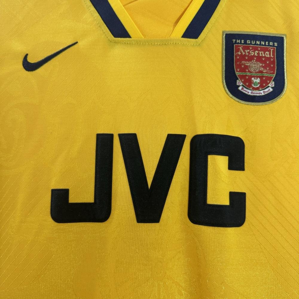 Arsenal Retro  Away Football Shirt 1996-1997