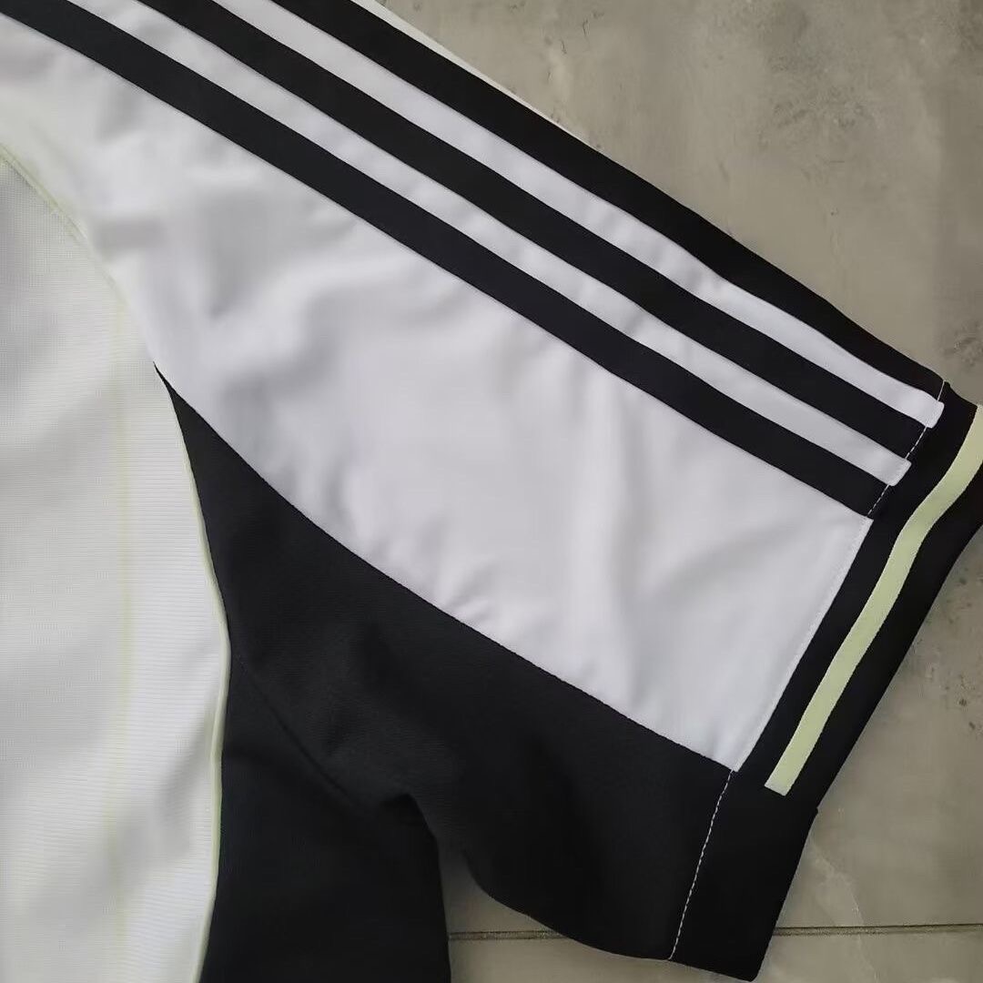 Real Madrid 2025-26 casual white striped short sleeved shirt