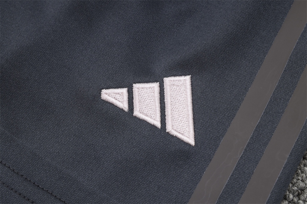 Real Madrid Training Jersey 24/25