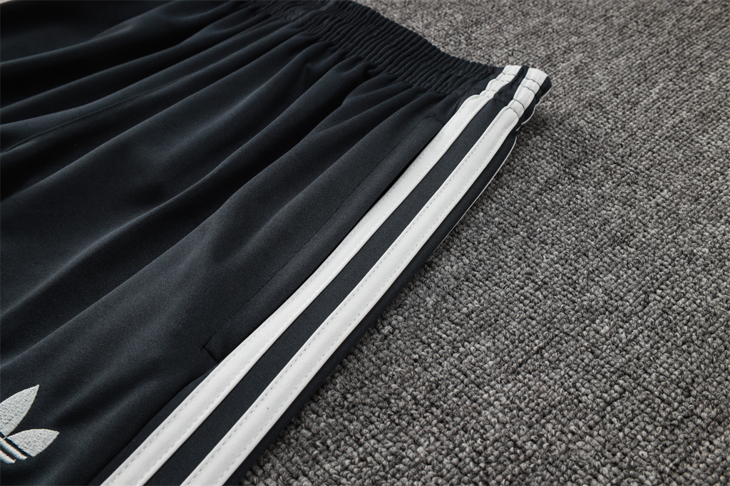 Juventus Training Pants 24/25