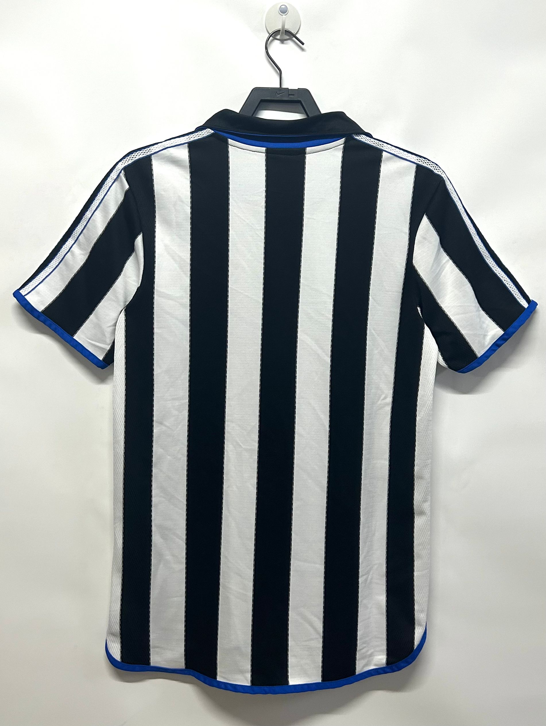 Newcastle United Home Retro Jersey 2000/01