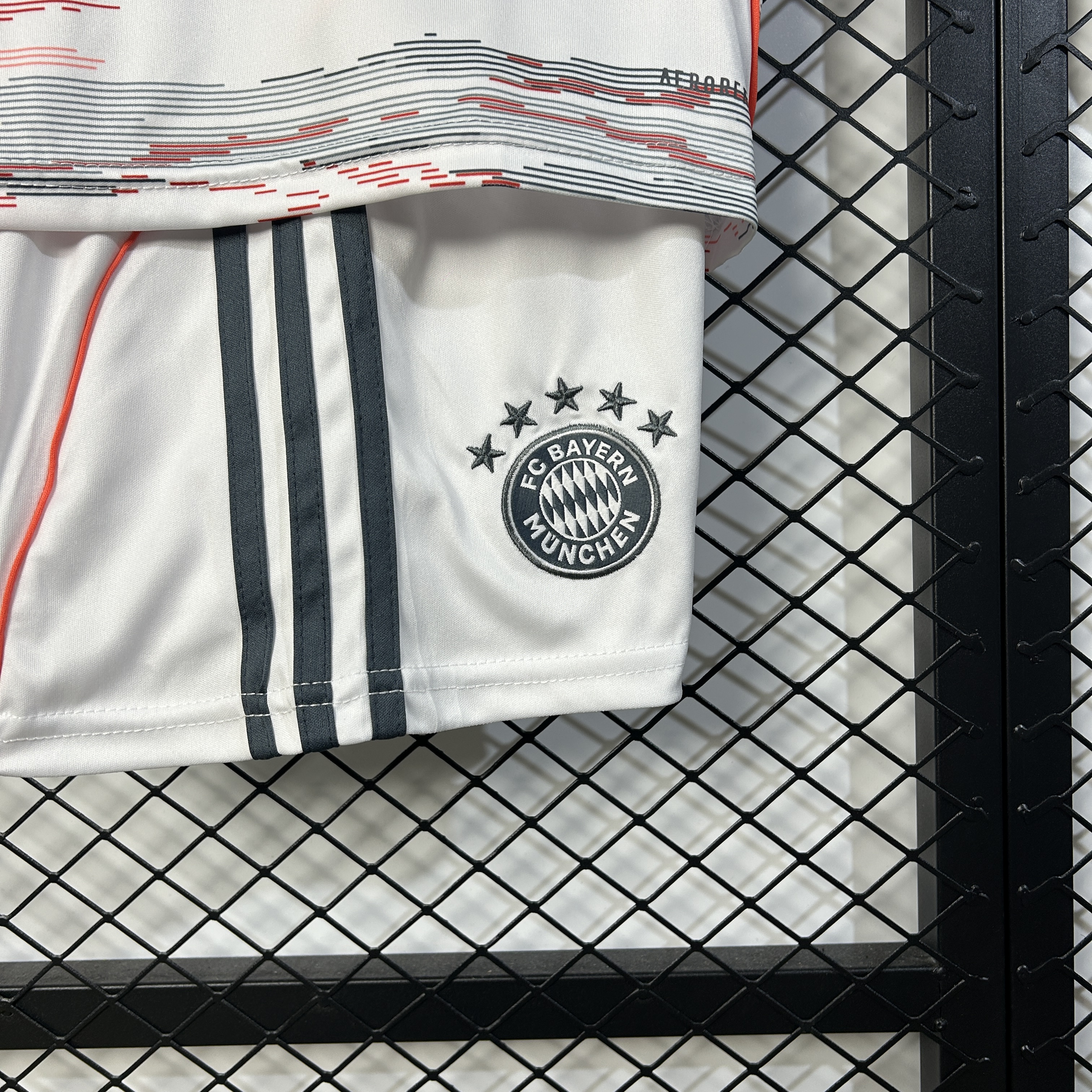 Bayern Munich Away Kids Suit 25/26