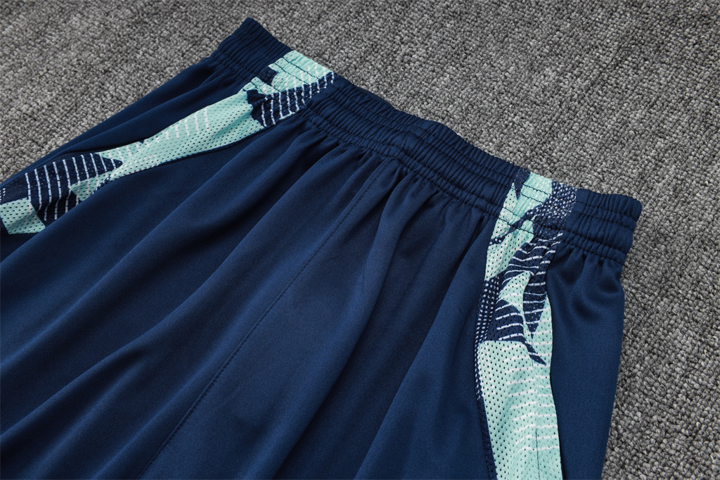 Manchester United Training Jersey 24/25