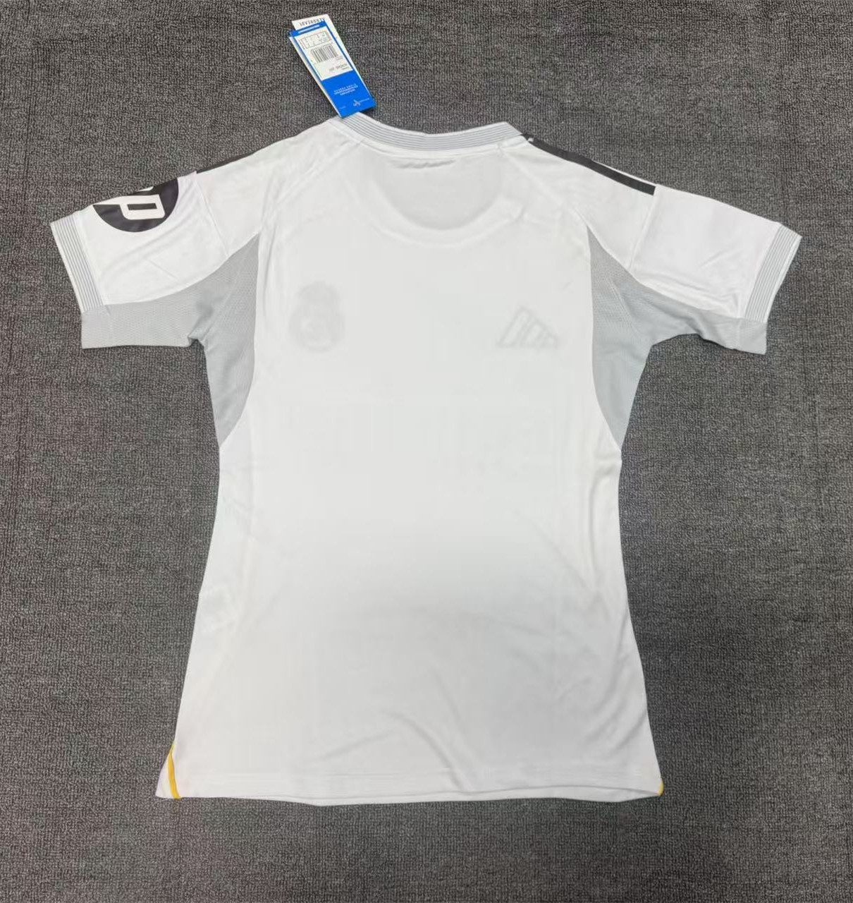 Real Madrid Home Women Jersey 25/26