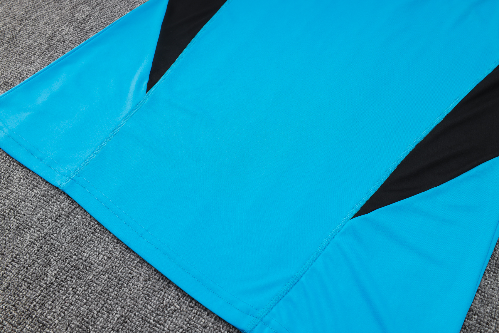 Arsenal Training Jersey 23/24