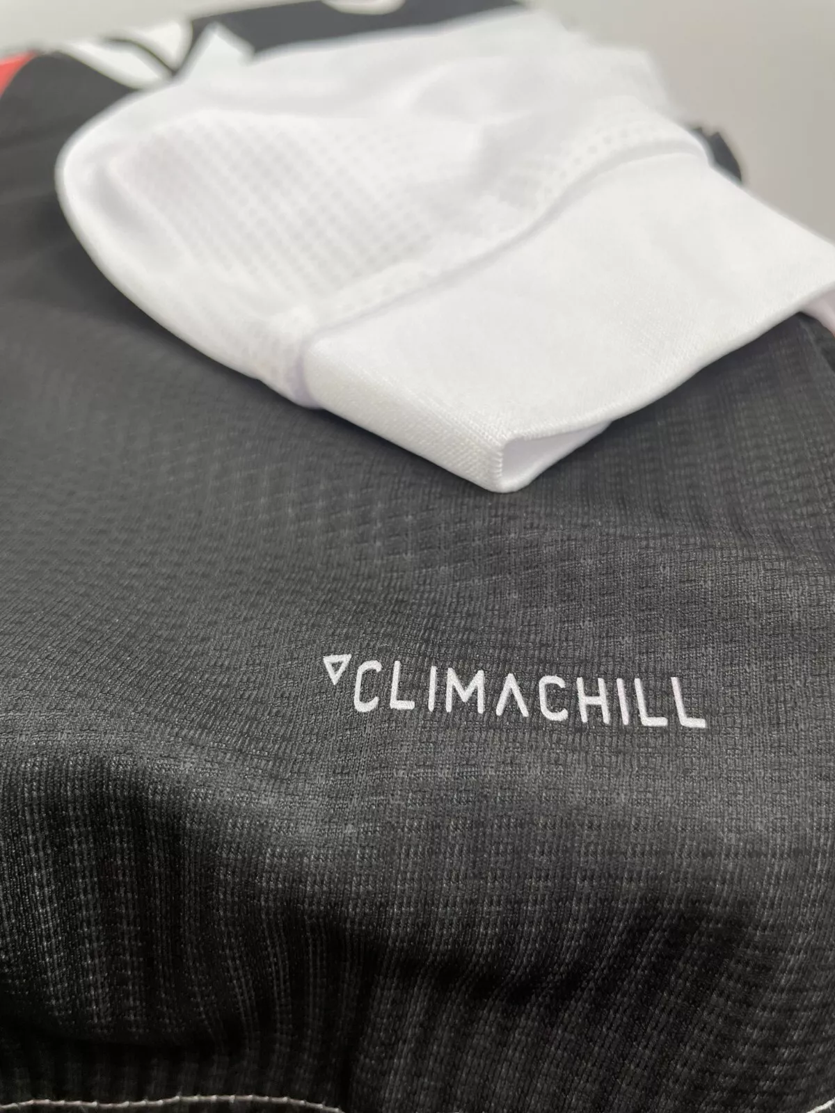 2019-20 Cristiano Ronaldo #7 Juventus Home Retro Player Version Soccer Jersey with UCL Patch - Long Sleeve