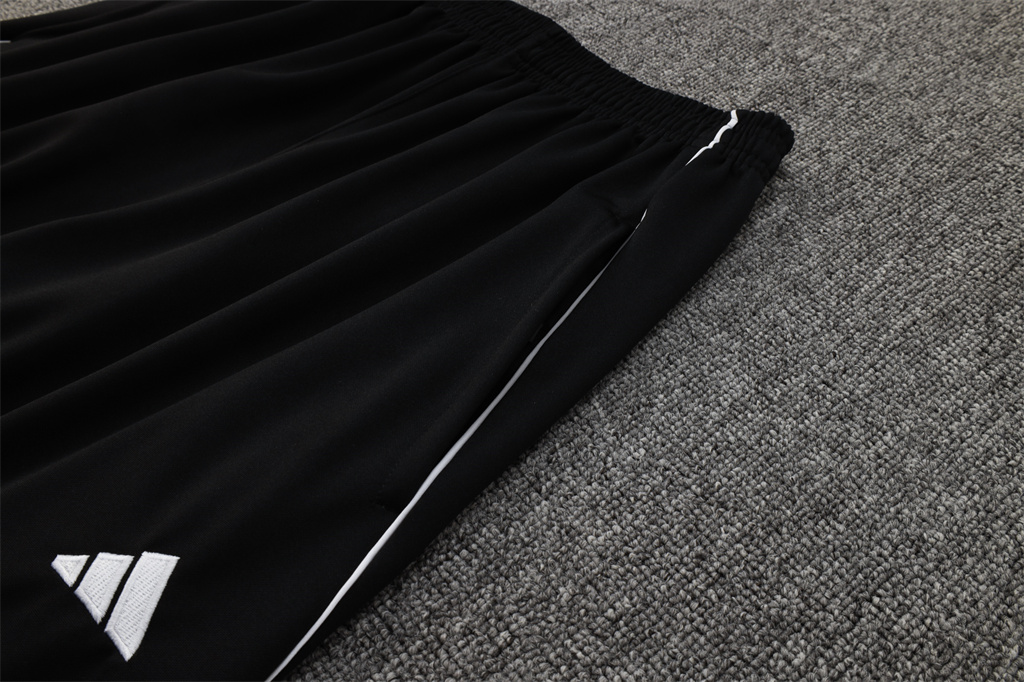 Real Madrid Training Pants 25/26