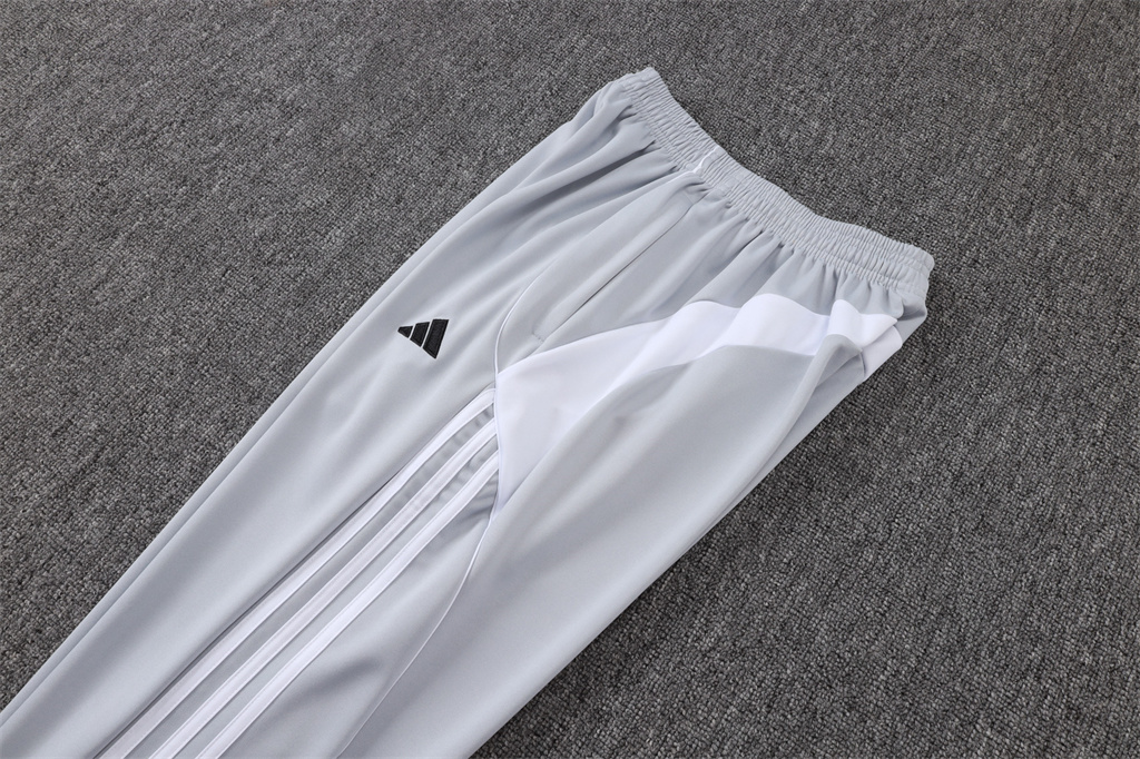 Real Madrid Training Pants 25/26