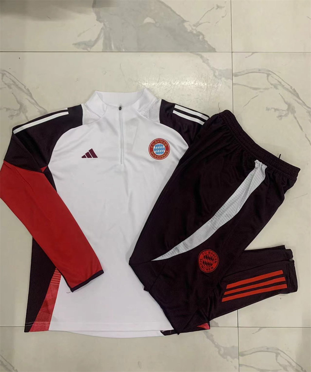 Bayern Munich Kids Training Suit 24/25
