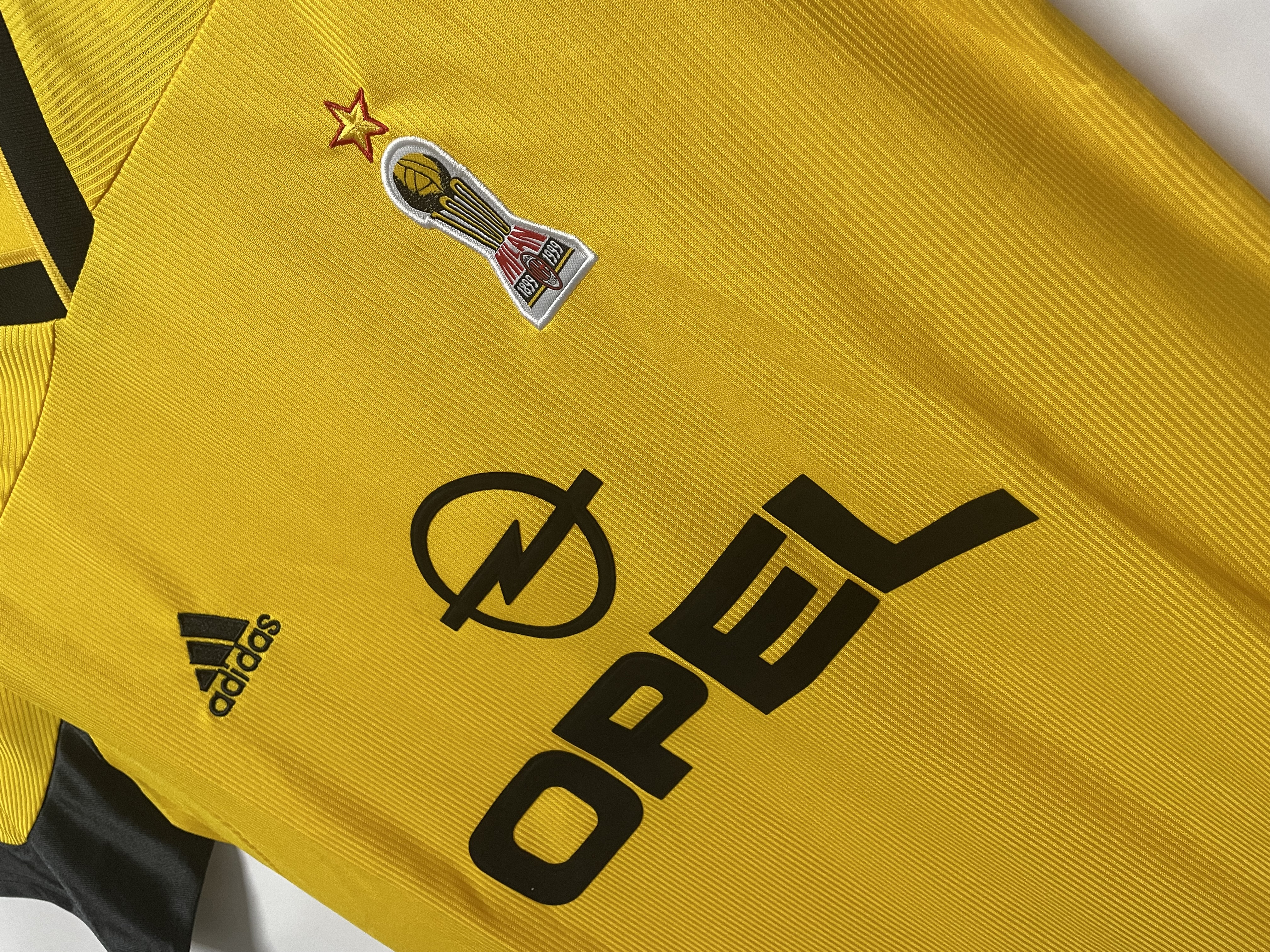 AC Milan Fourth Retro Jersey 1999/00