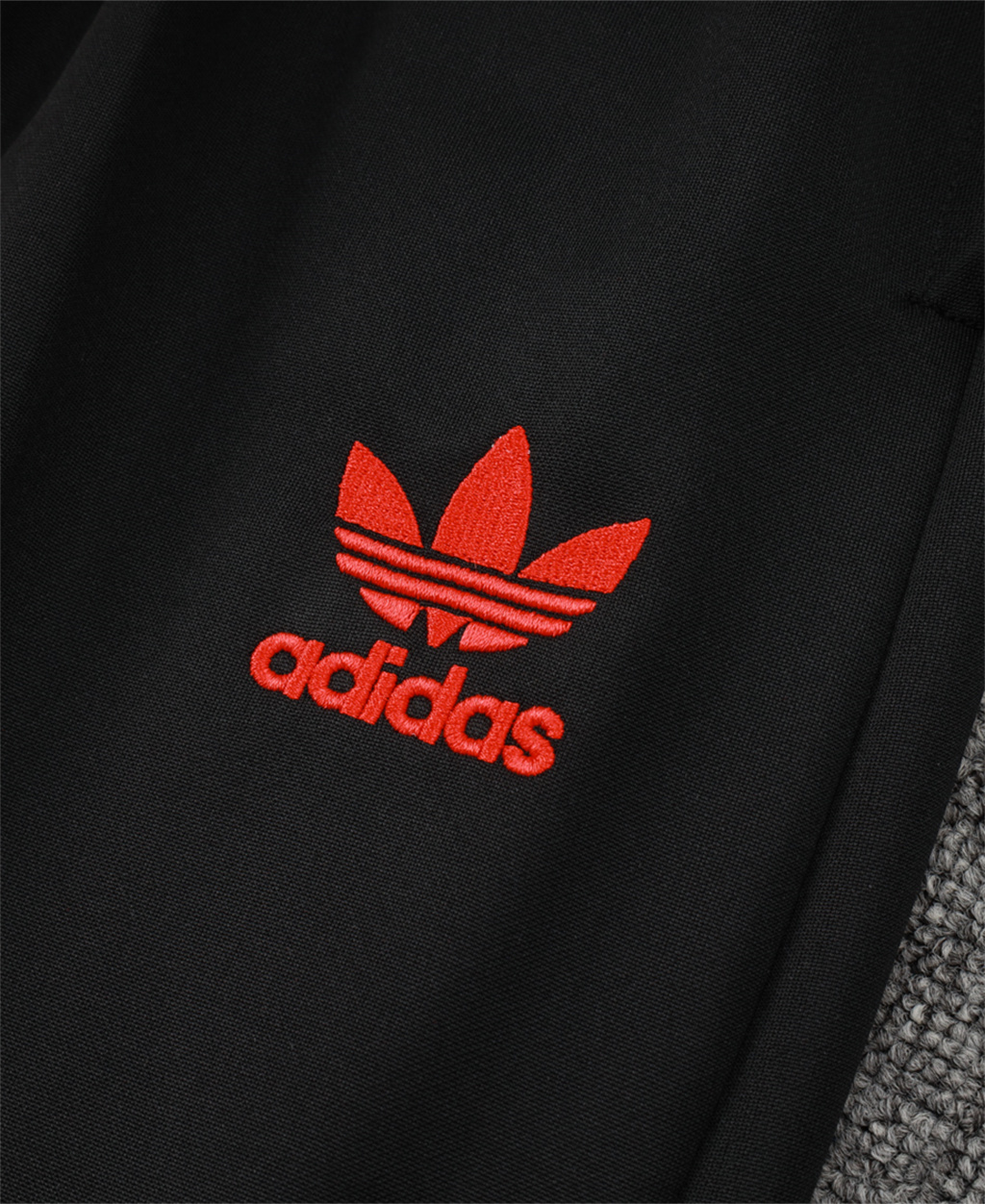 Manchester United Training Pants 24/25