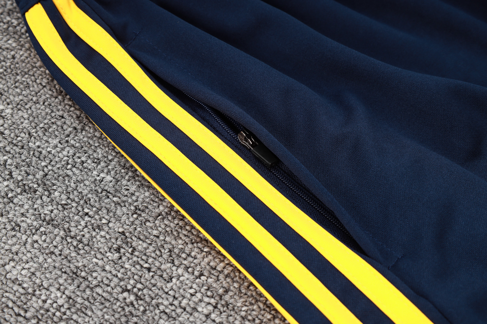 Real Madrid Training Pants 24/25