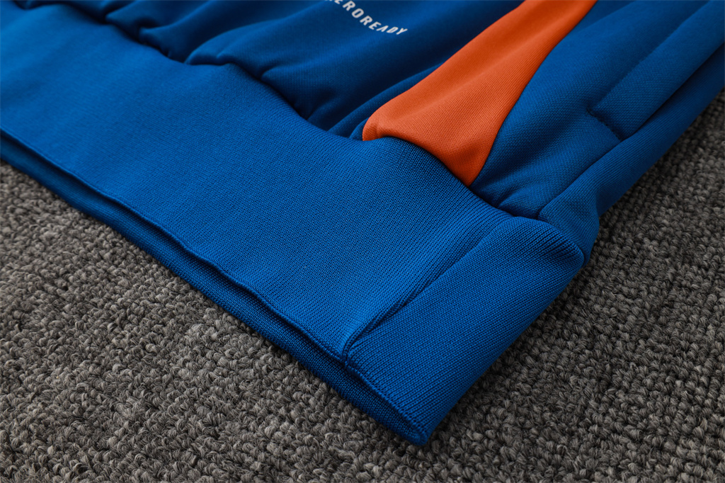 Juventus Training Suit 23/24