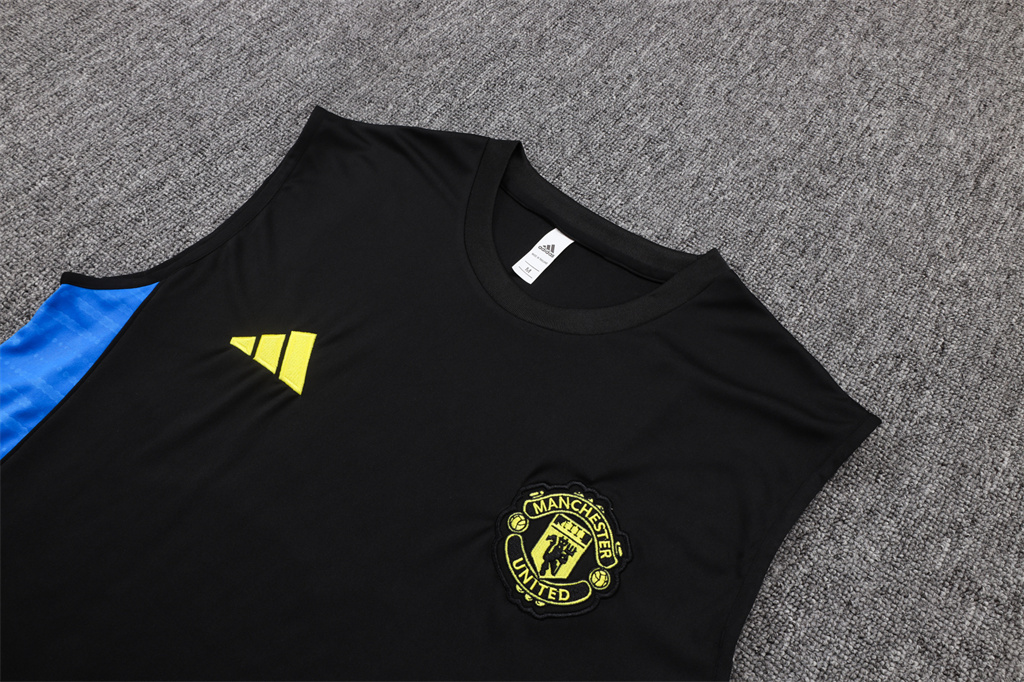 Manchester United Training Jersey 25/26