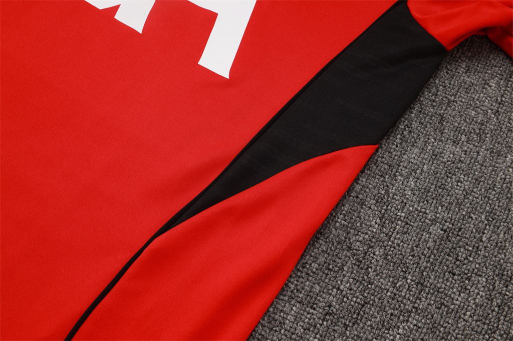 Liverpool Training Jersey Suit 25/26