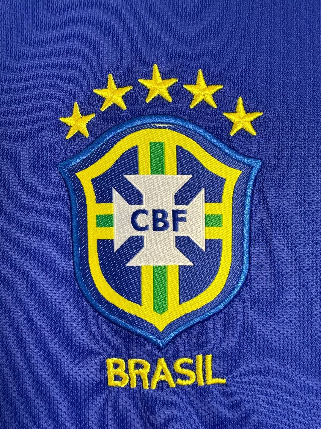 Brazil Away Retro Jersey 2004/06