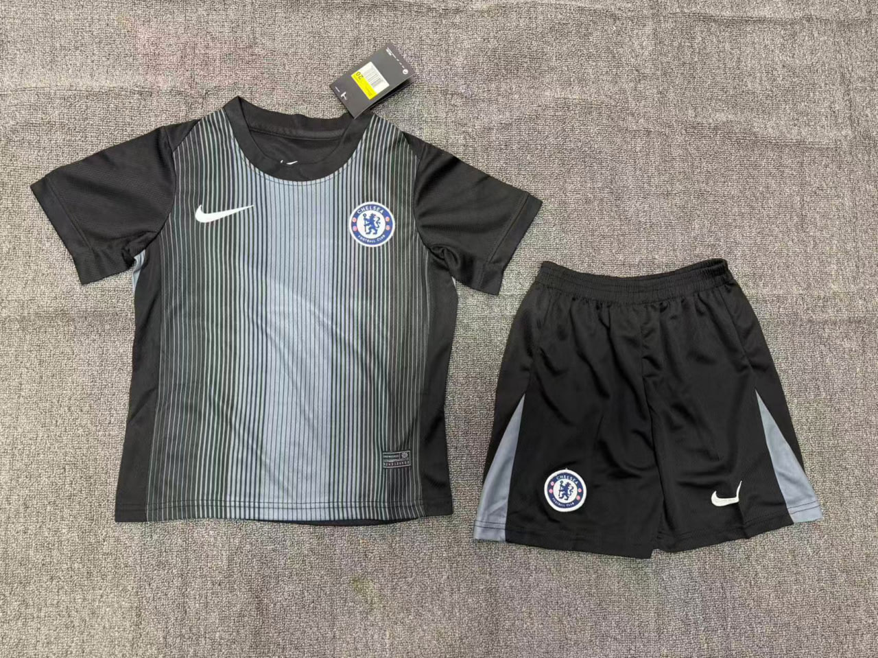 Chelsea Goalkeeper Kids Suit 25/26
