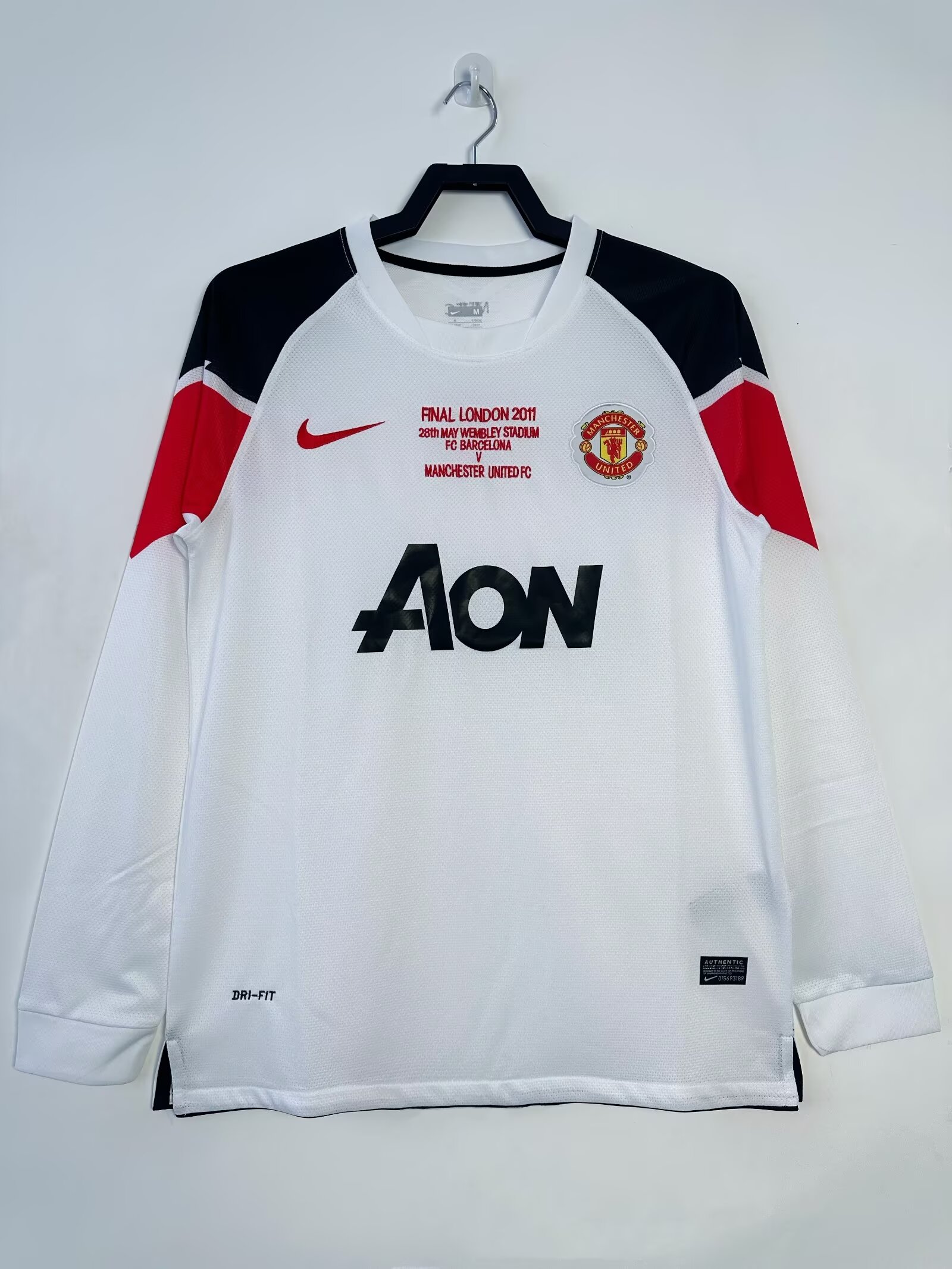 Manchester United Champions' League Third Long Sleeve Retro Jersey 2011/12