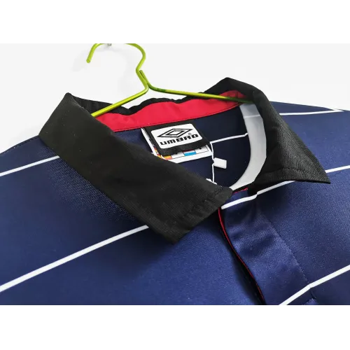 1999/00 Manchester United Retro Jersey Away