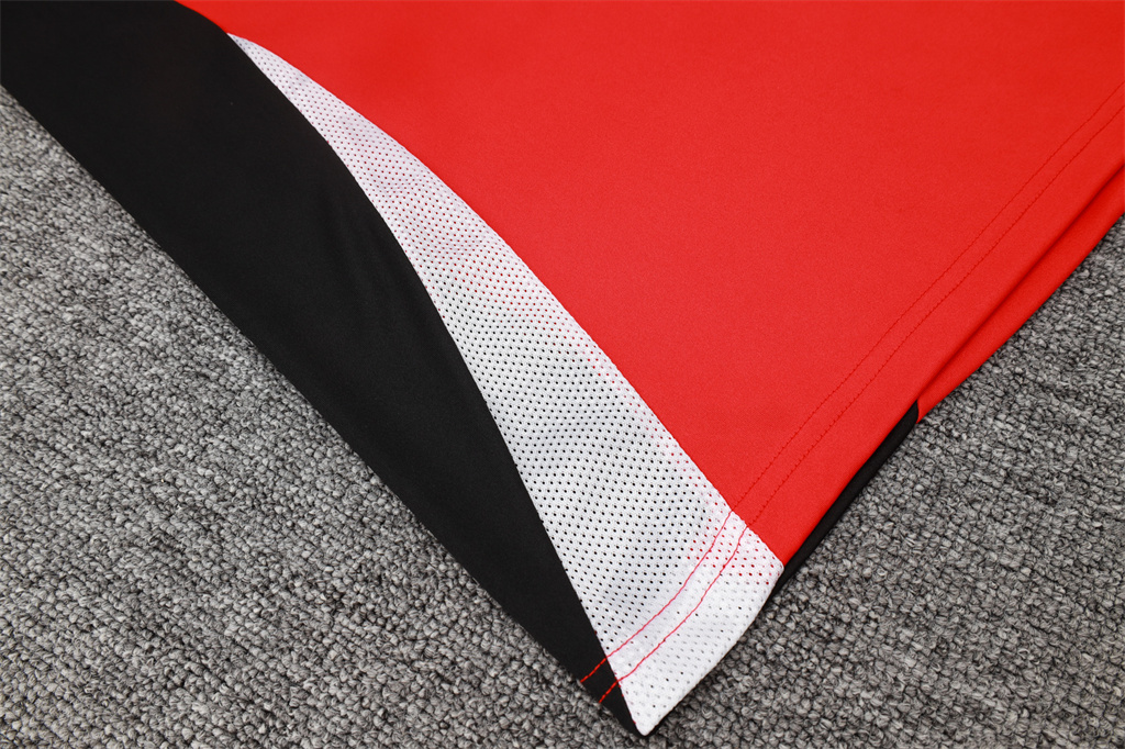 Manchester United Training Short sleeve Suit 24/25