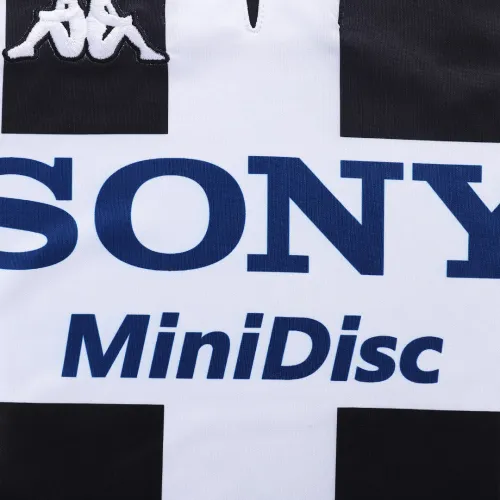 1997-98  Juventus Retro Jersey Home
