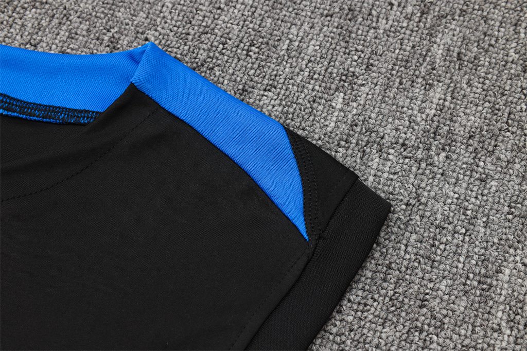 Inter Milan Training Jersey 24/25