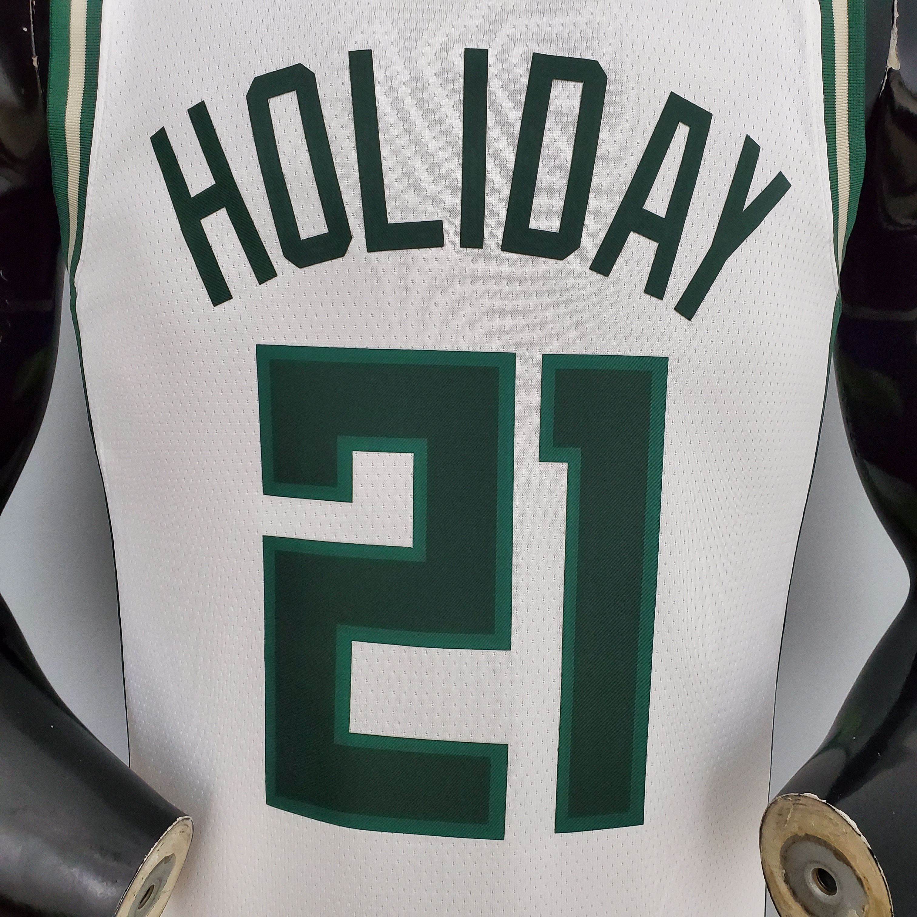 Jrue Holiday Milwaukee Bucks 2021/22 Swingman Jersey White