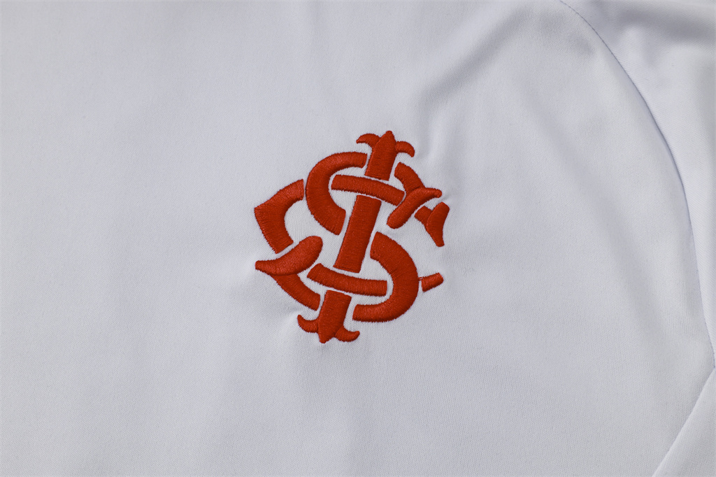 Internacional  Training Short sleeve Jersey 24/25