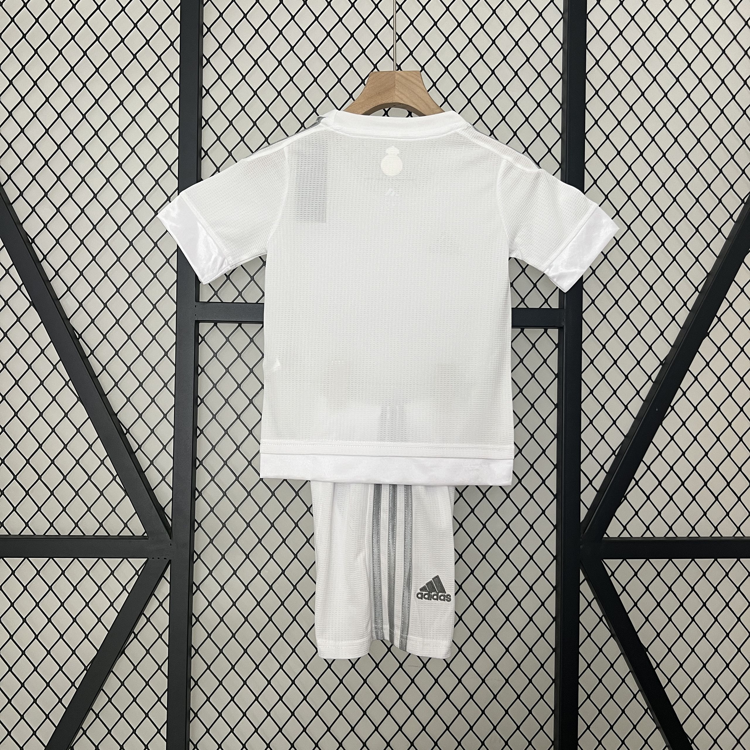 Real Madrid 15-16 Home Retro Kids Kits Children Sets Football Jersey