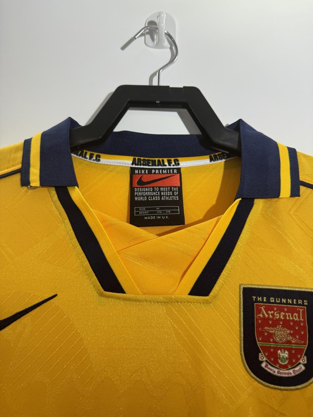 Arsenal Retro  Away Football Shirt 1996-1997