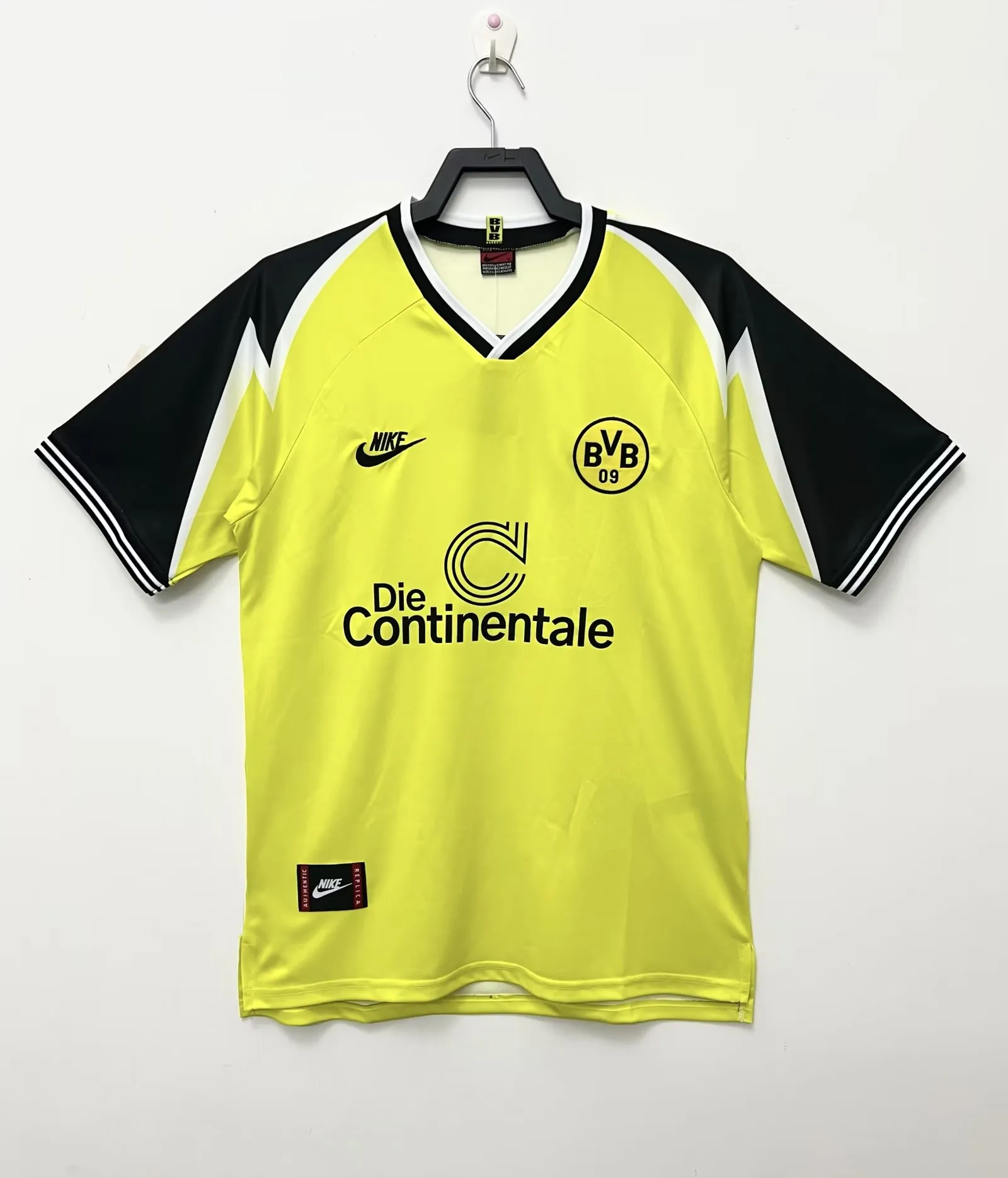 95-96 Borussia Dortmund Retro Jersey Home