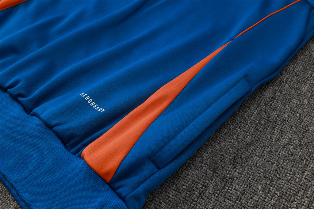 Juventus Training Suit 23/24